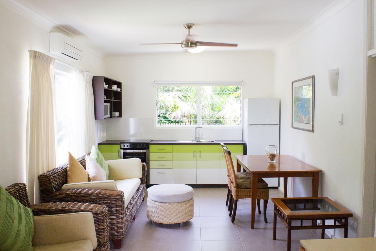 Villa Marine Holiday Apartments Cairns Yorkeys Knob Экстерьер фото