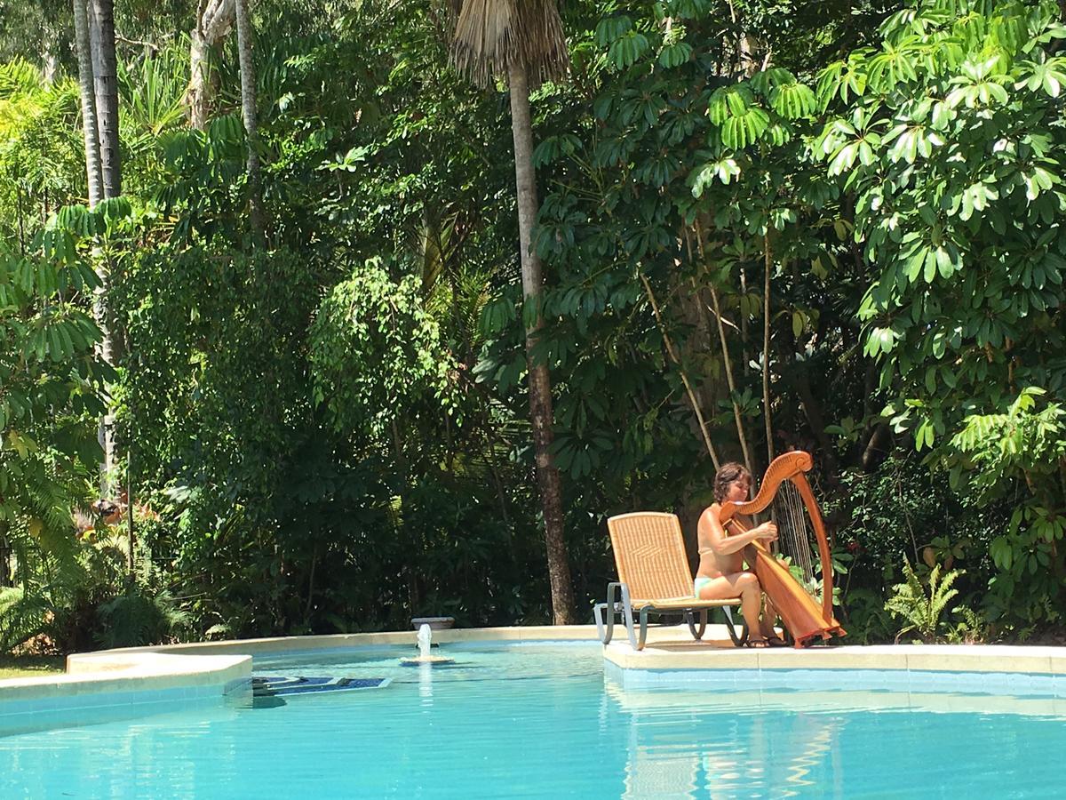 Villa Marine Holiday Apartments Cairns Yorkeys Knob Экстерьер фото