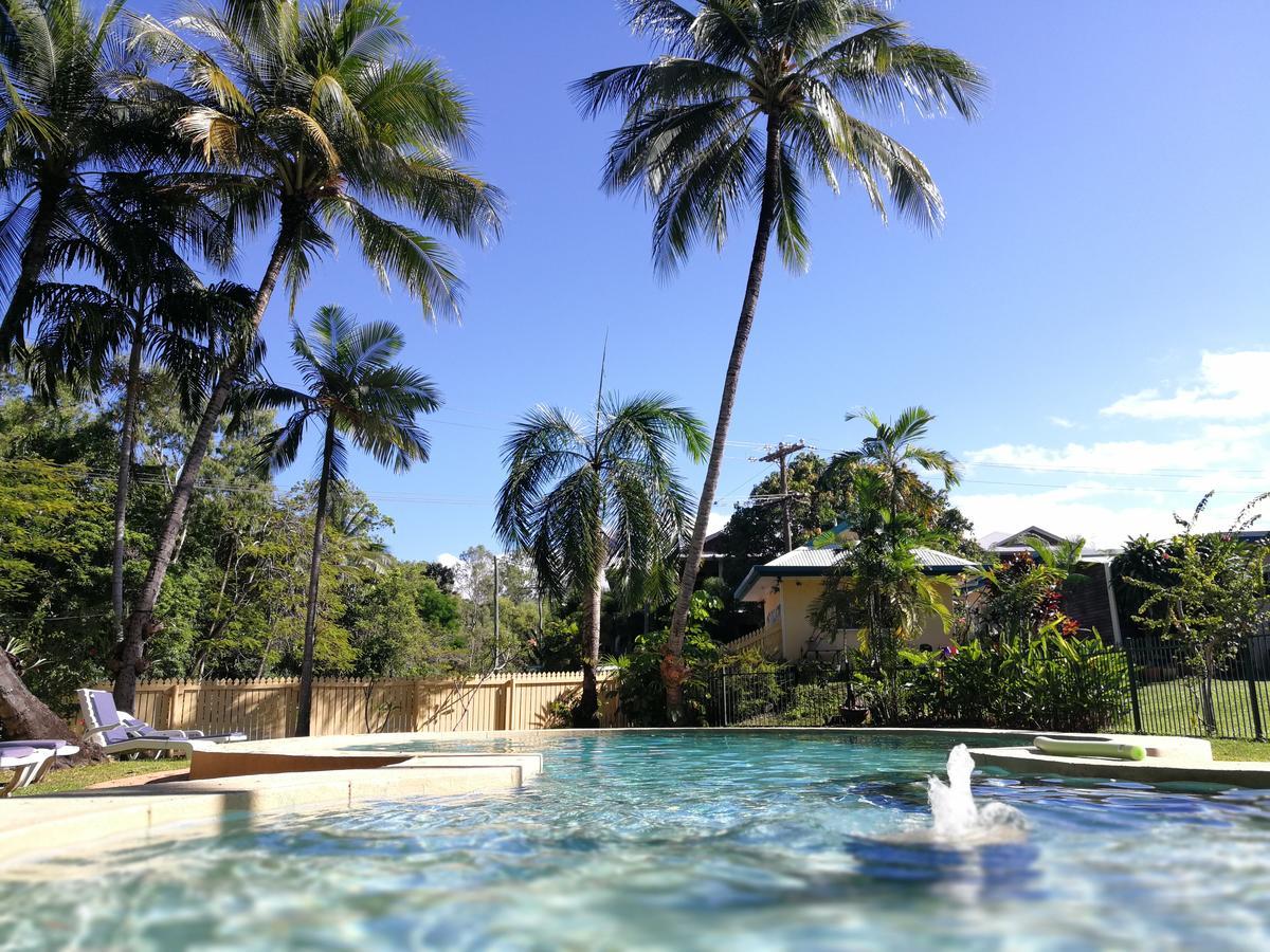 Villa Marine Holiday Apartments Cairns Yorkeys Knob Экстерьер фото