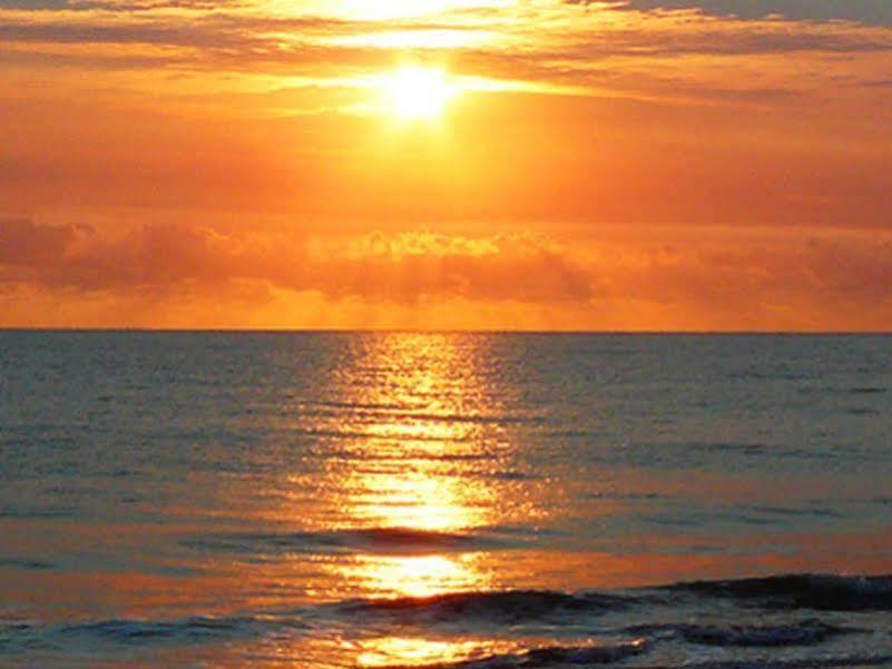 Villa Marine Holiday Apartments Cairns Yorkeys Knob Экстерьер фото