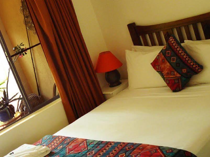 Villa Marine Holiday Apartments Cairns Yorkeys Knob Экстерьер фото